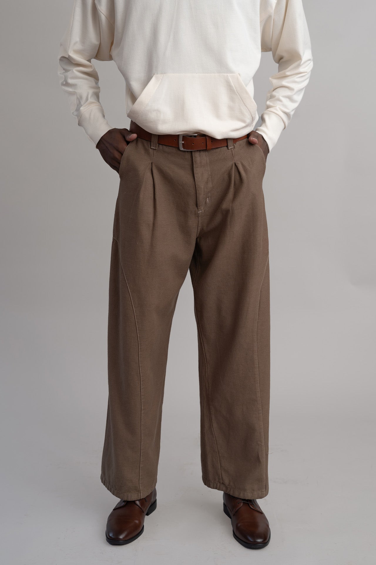 Pantalón senderos café